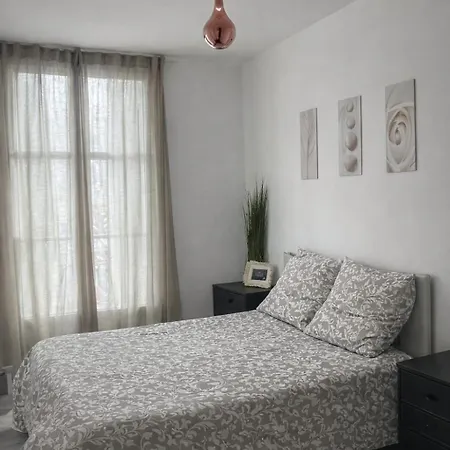 Apartment Le Rose De La Gare